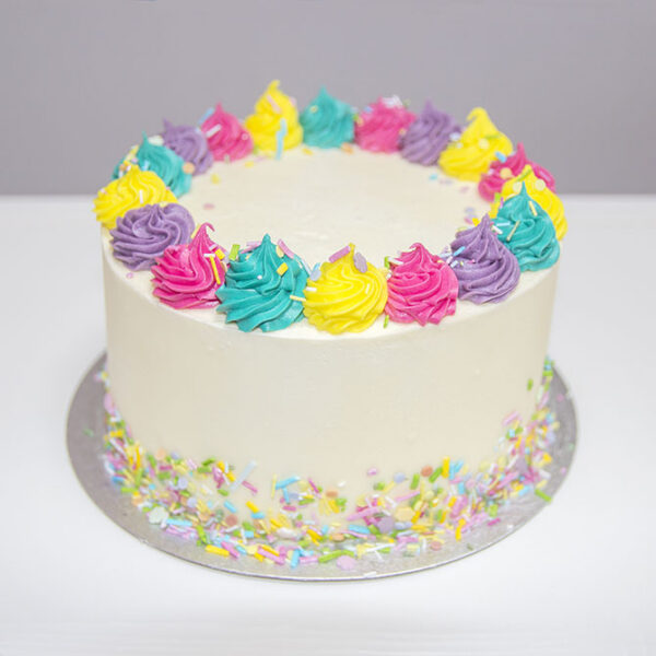 Piñata Boutique Cake