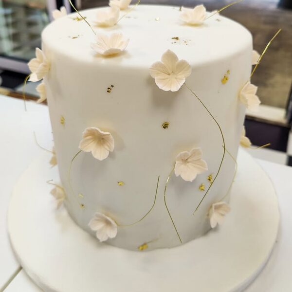 Yvonne Cake